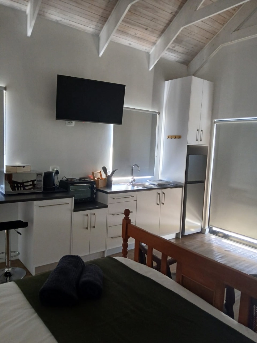 To Let 1 Bedroom Property for Rent in Long Acres Country Estate Western Cape
